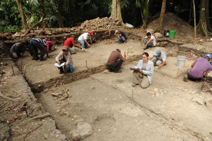 Mayan civilization: Archaeologists excavate an early residential structure at Ceibal, from about 500 B.C. (Takeshi Inomata/University of Arizona)
