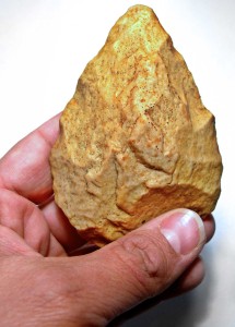 Human hand gripping a prehistoric Acheulean hand axe from the Zamora Province, Spain (José-Manuel Benito Álvarez[CC BY-SA 2.5 via Wikimedia Commons) 