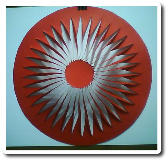 Photo of the kirigami that inspired the new solar cell courtesy of Lamoureux A et al.