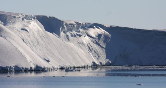 Totten Glacier. Esmee van Wijk/Australian Antarctic Division