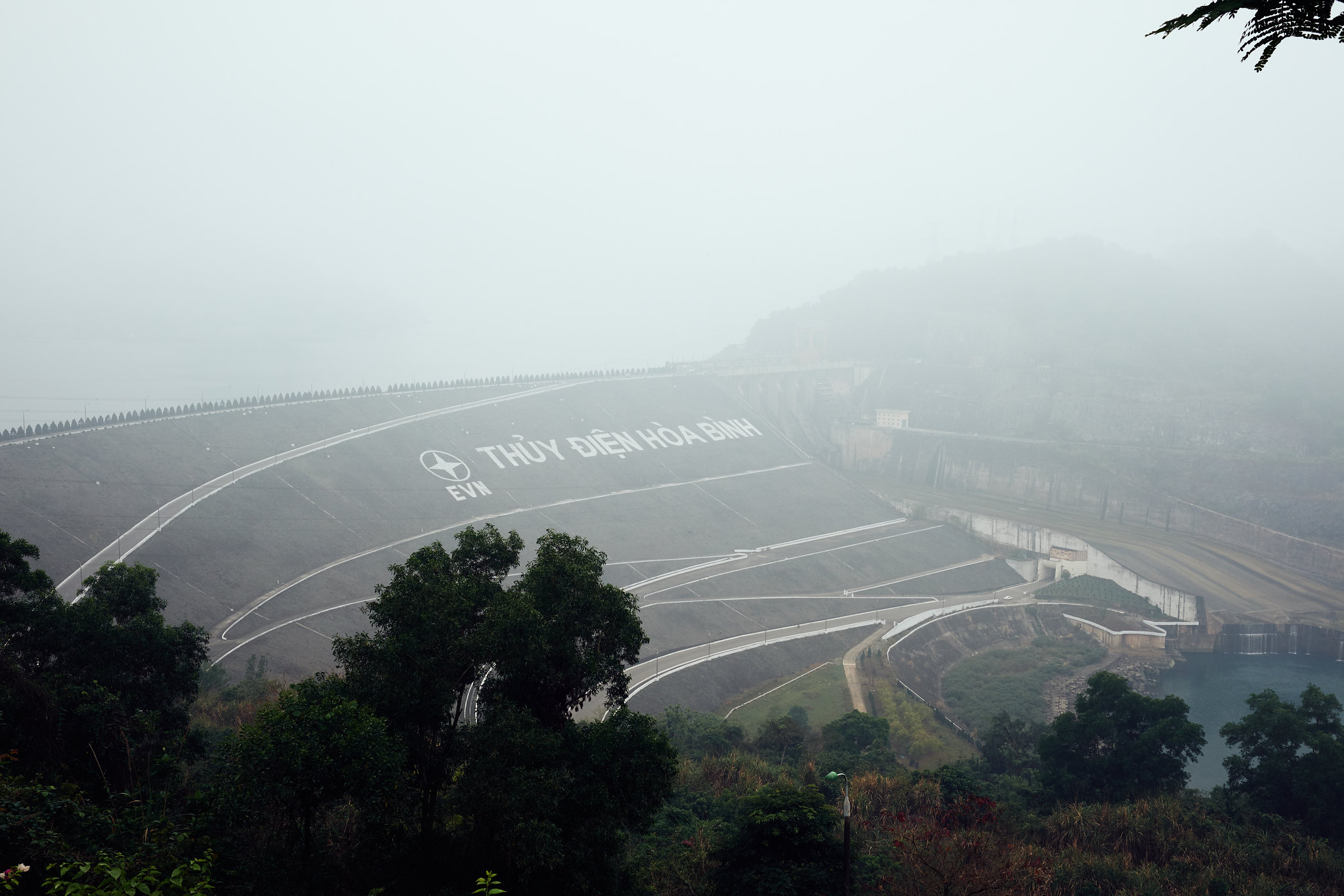 Hoa Binh hydropower plant